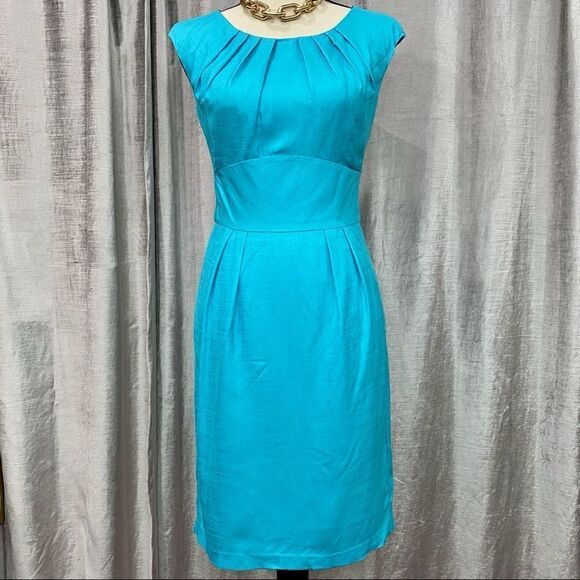 🌟 TRINA TURK Turquoise Pleated Sheath Dress - Picture 6 of 8